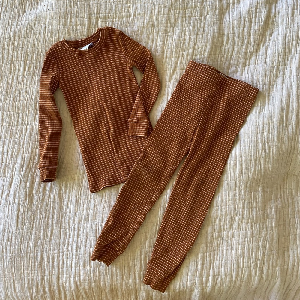 Mebie baby PJ/lounge set